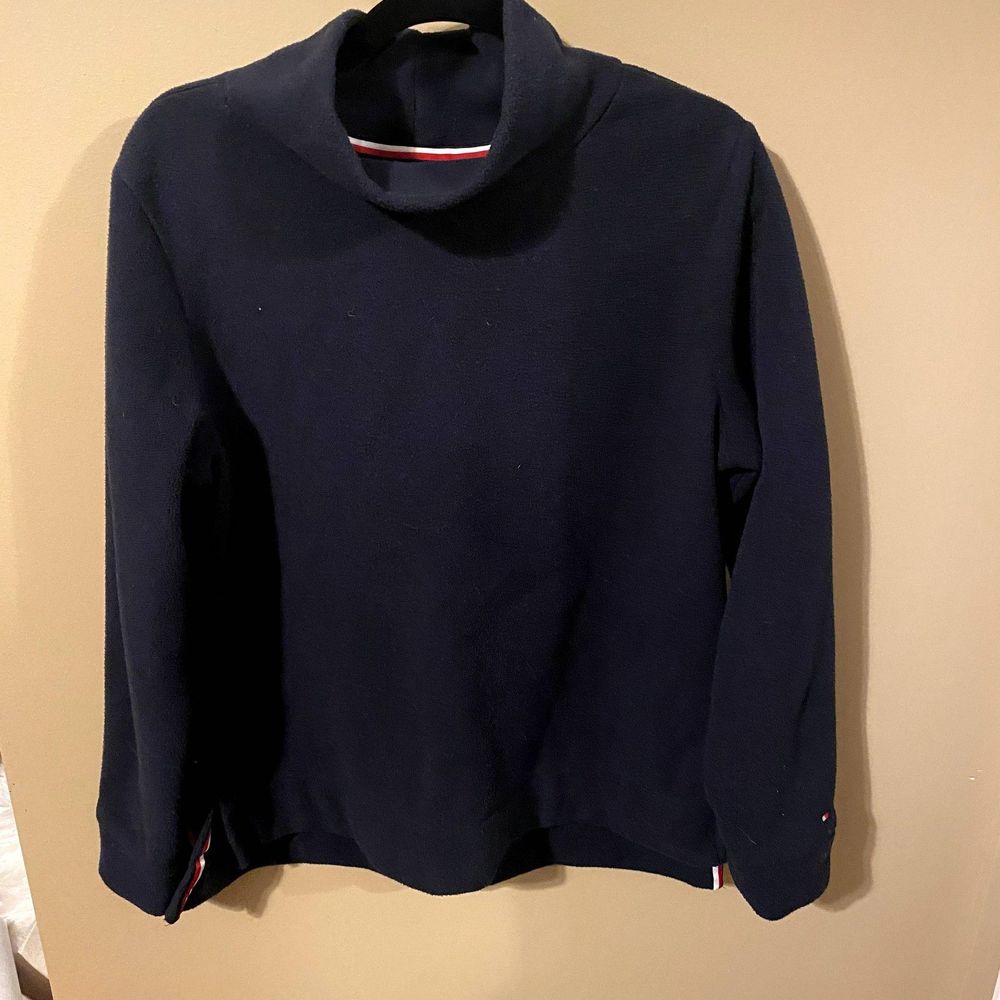 GUC TOMMY HILFIGER NAVY BLUE FLEECE COWL NECK PULLOVER SWEATSHIRT WOMEN'S SIZE L